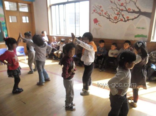 儿童节演出服频遭集体退货？这份选购与退换指南助你无忧！